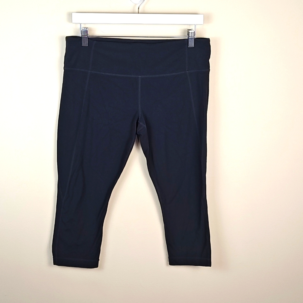 Athleta Crop Tights